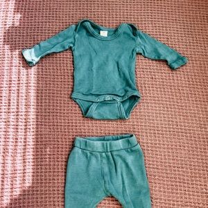 Kate Quinn Organic Set